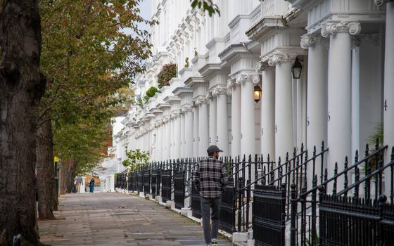 Taxing invisible wealth